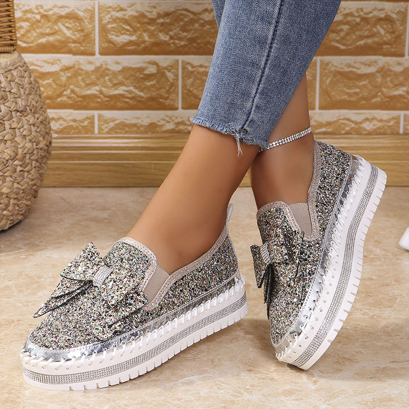 Slip-on Tennarit Rusetilla ja Strassikivillä Naisille